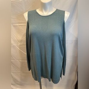 Jessica Simpson smoke blue 2x shoulder less sweater